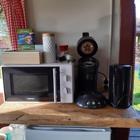 Pipowagen 'klein Hoonhorst' Appartement Putten Buitenkant foto